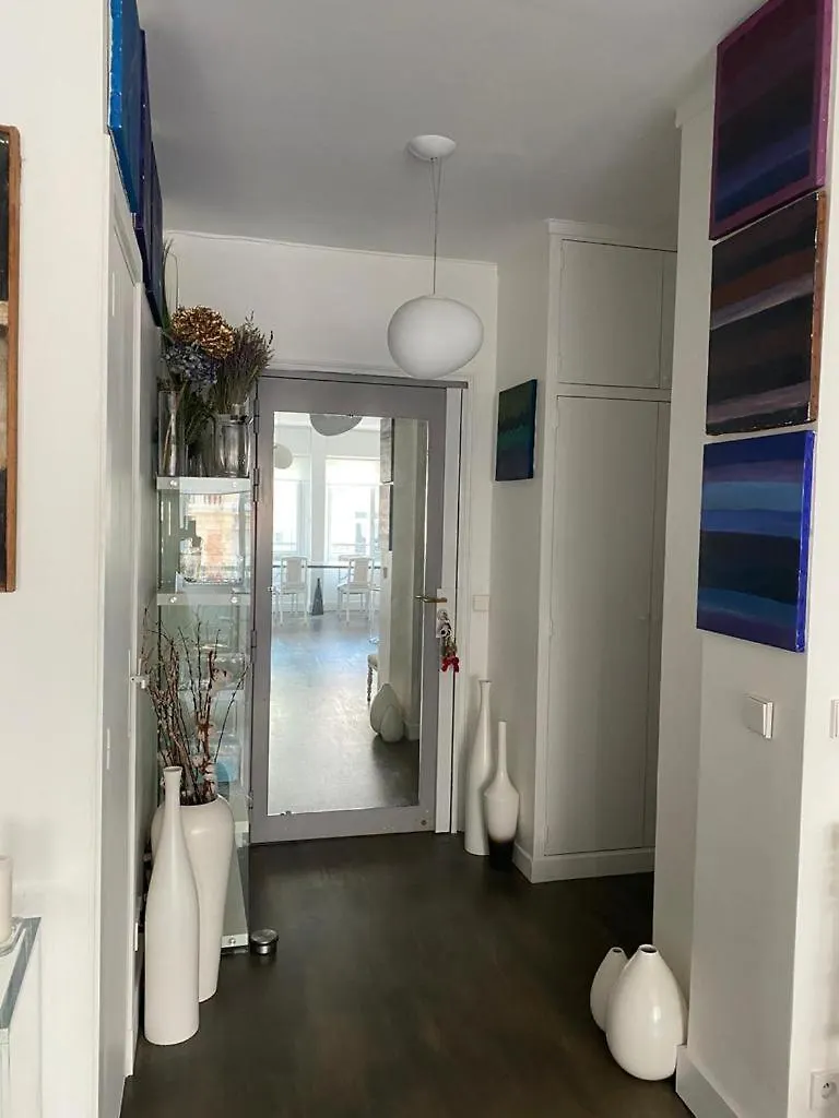 Apartment Appartement Spacieux Et Cosy Champs Elysees Arc De Triomphe Paris